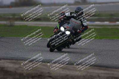 media/Nov-30-2025-TrackDaz (Sun) [[d8b22663df]]/B Group/Session 2 (Sunset)/